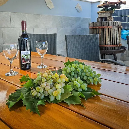 Vinovac By Interhome