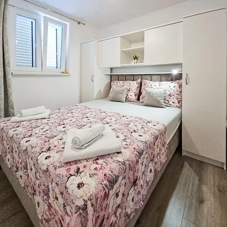 Tatil Evi Vinovac By Interhome