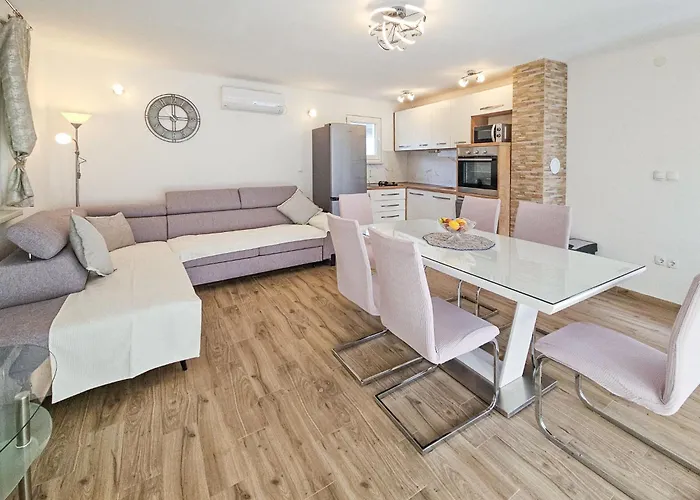 Vinovac By Interhome *