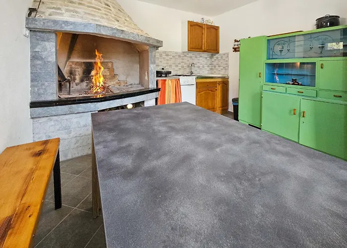 Vinovac By Interhome 펜션 *